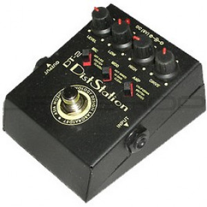 AMT Electronics Dist Station (27 Combination Distortion) Pedal